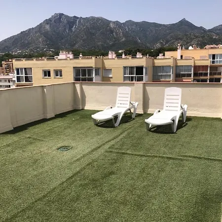 Lägenhet Front Line - 2 Bedroom & 2 Bathrooms Marbella